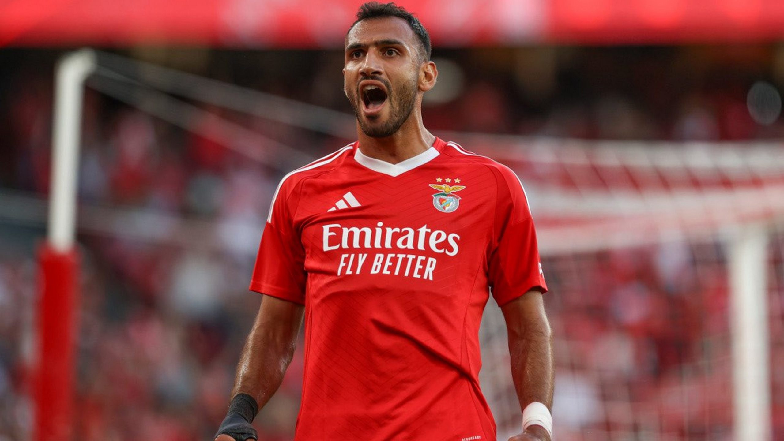 Έγραψε ιστορία ο Βαγγέλης Παυλίδης: Έγινε ο πρώτος παίκτης της Μπενφίκα που κάνει χατ-τρικ στην έδρα της Πόρτο – Δείτε τα γκολ