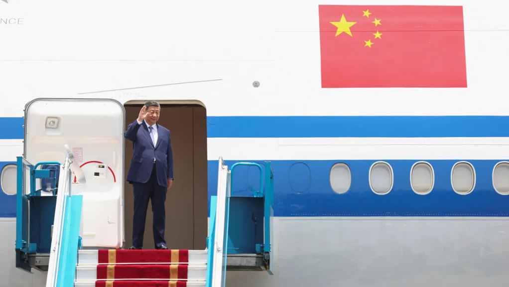 Κίνα: Εμπορικό μέτωπο με τις χώρες της Νοτιοανατολικής Ασίας επιδιώκει ο πρόεδρος Σι – Η επίσκεψη στο Βιετνάμ και οι 45 συμφωνίες