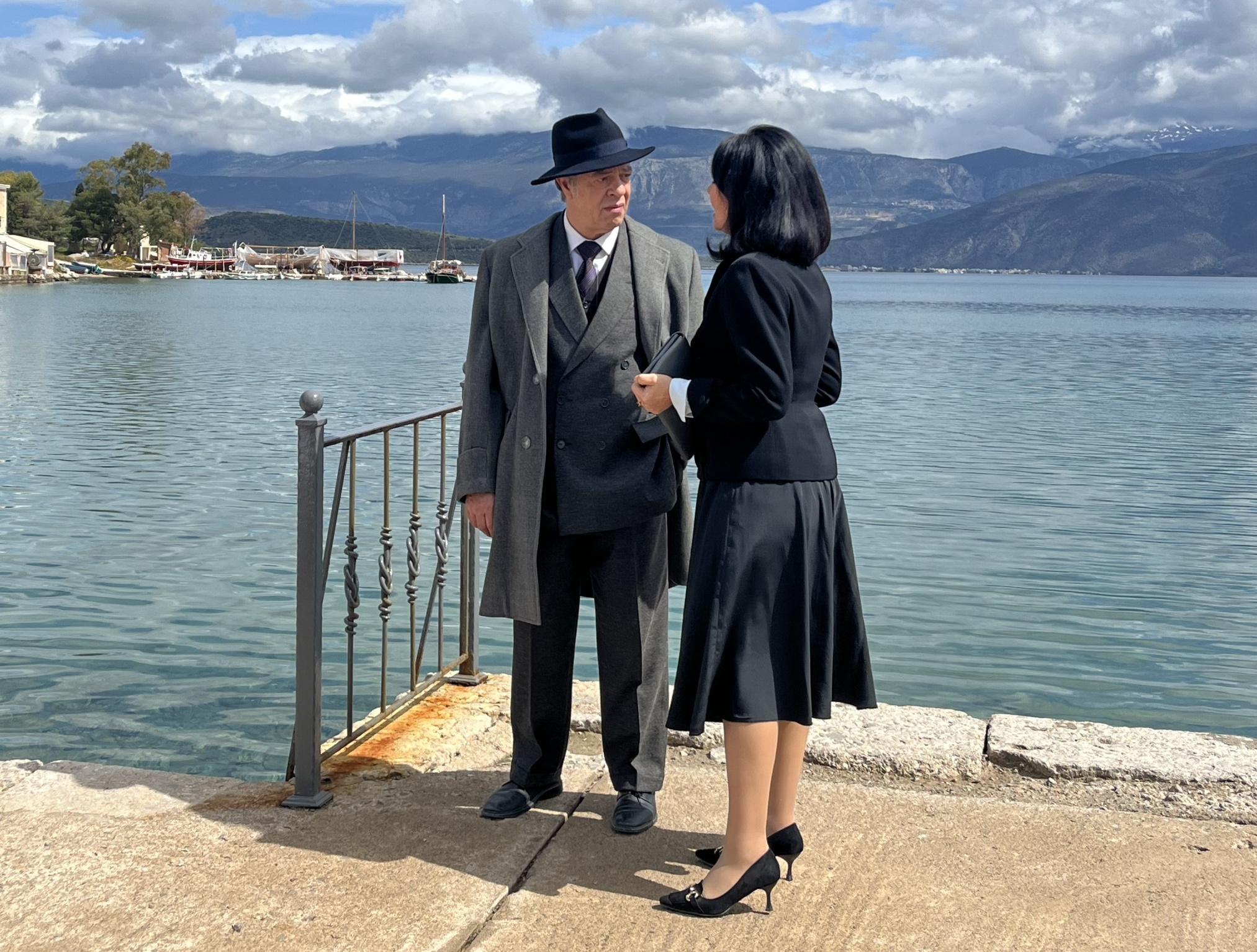 Άγιος έρωτας: Backstage από τα γυρίσματα της σειράς στο γραφικό Γαλαξίδι – ΦΩΤΟ και ΒΙΝΤΕΟ