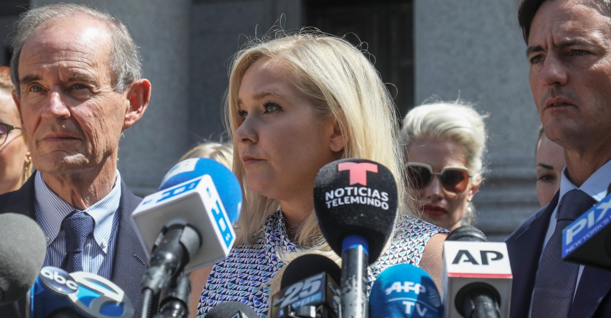 Βιρτζίνια Τζιουφρέ: Ο μυστηριώδης θάνατος της γυναίκας που κατήγγειλε τον Τζέφρι Έπσταϊν – Η προφητική ανάρτηση λίγες ημέρες πριν πεθάνει