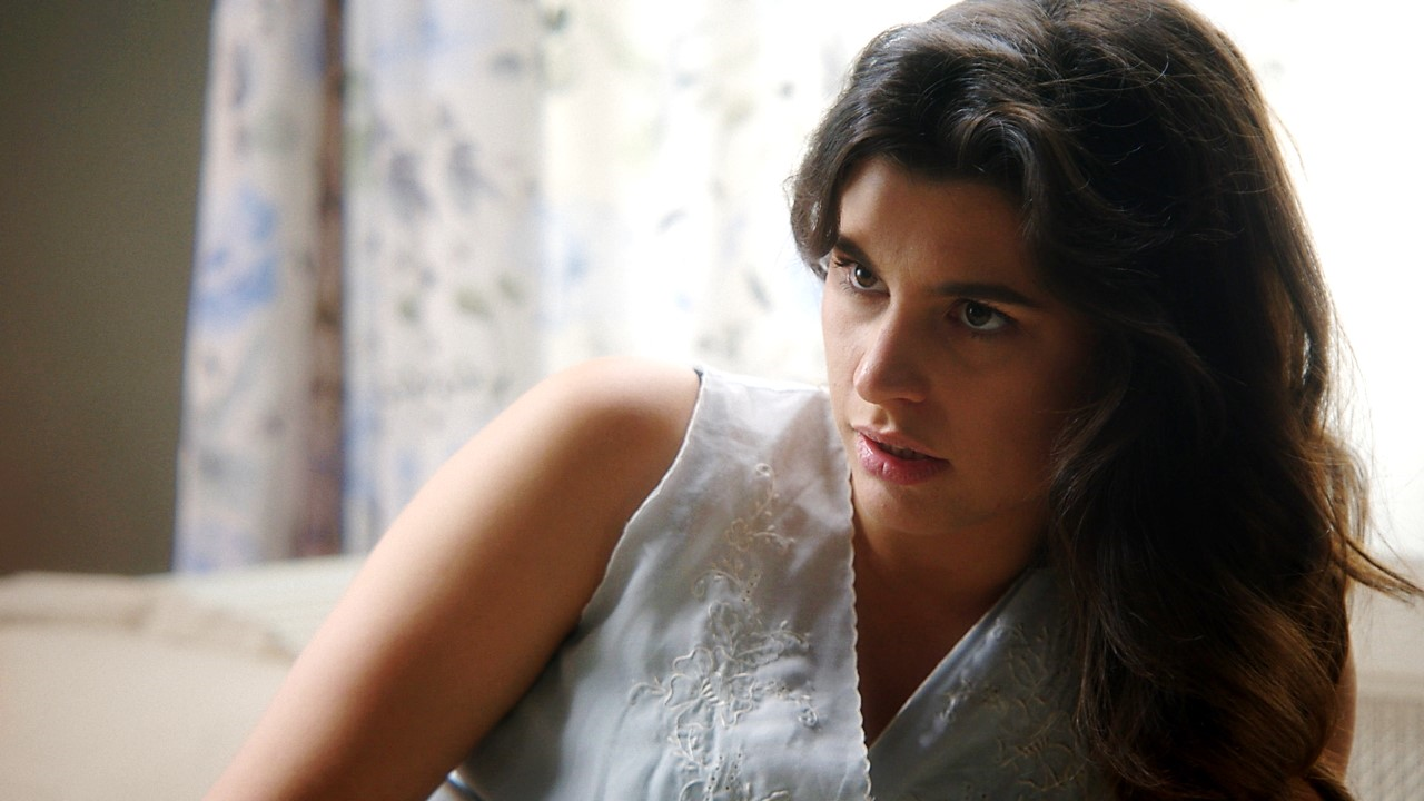 Άγιος έρωτας: Η Σοφία ανακαλεί οδυνηρές μνήμες