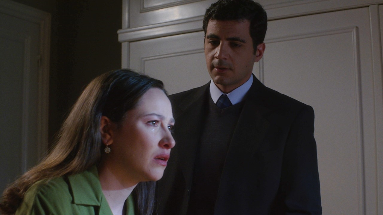 Άγιος έρωτας: Η Σοφία ανακαλεί οδυνηρές μνήμες