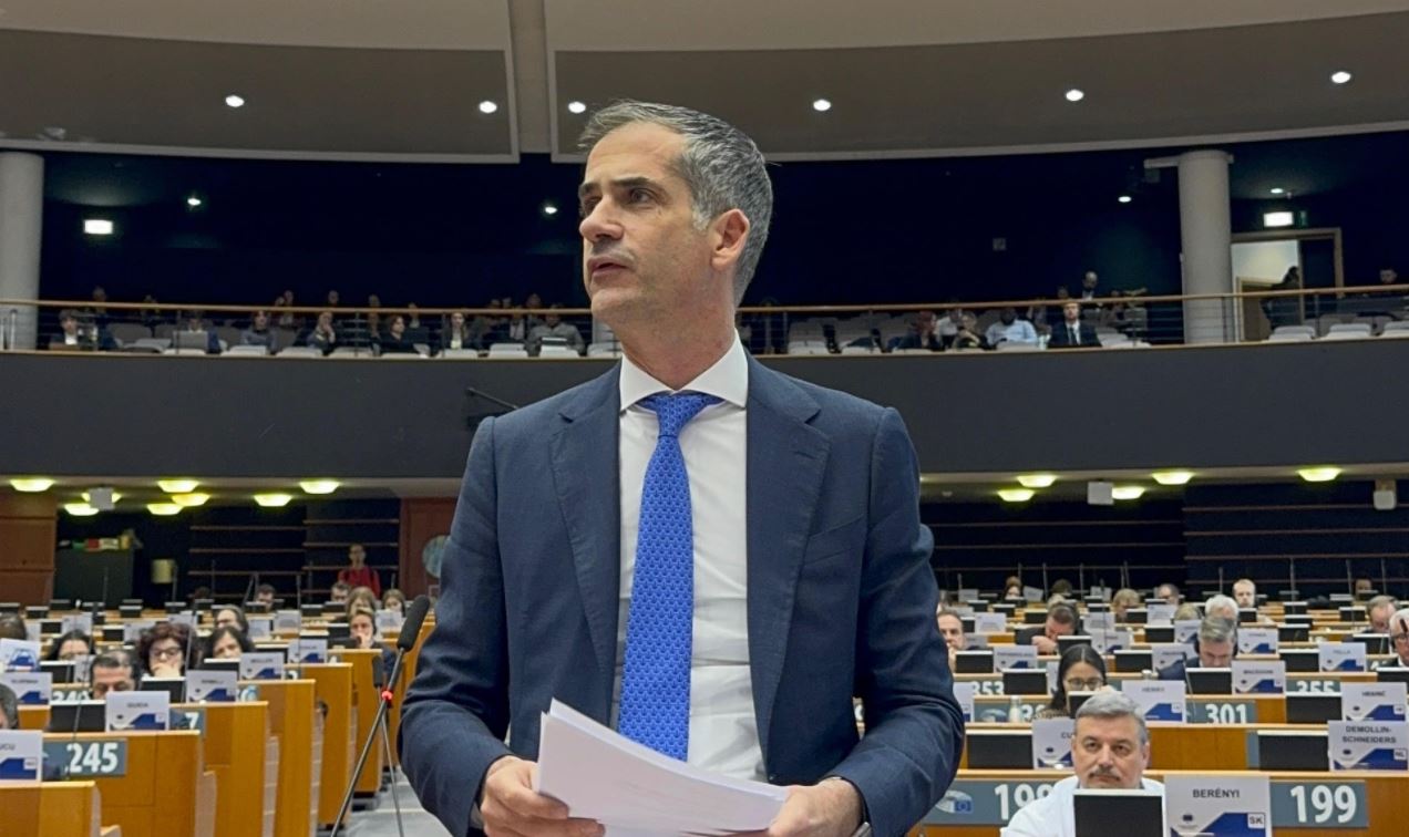 Η Επιτροπή των Περιφερειών ενέκρινε ψήφισμα-πρωτοβουλία του Κώστα Μπακογιάννη υπέρ του Ιμάμογλου και της δημοκρατίας στην Τουρκία