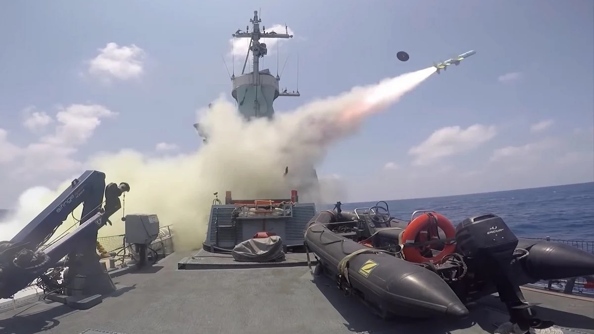 Κοινή στρατιωτική επιχείρηση Βρετανίας – ΗΠΑ κατά των Χούθι στην Υεμένη