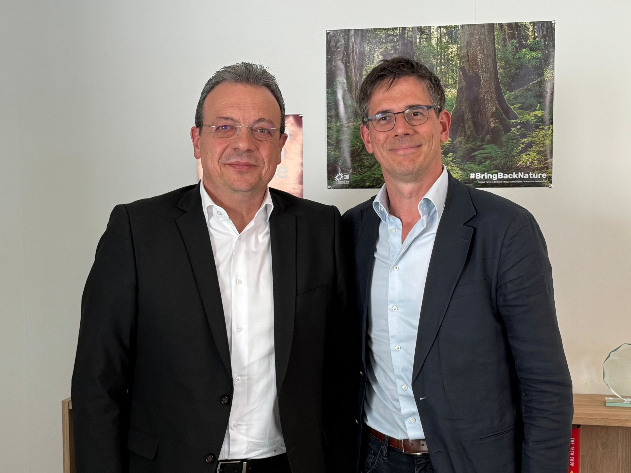 Φάμελλος: Συναντήθηκε με τον συμπρόεδρο της ευρωομάδας των Πρασίνων – «Η προοδευτική Ευρώπη θα πρέπει να έχει ως προτεραιότητα την ειρήνη»