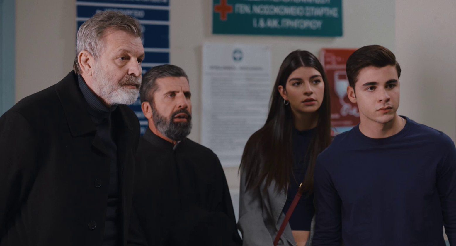 Η Γη της Ελιάς: Ο γιατρός αποκαλύπτει πως ο Γιώργης θα πρέπει να λάβει μια δύσκολη απόφαση.