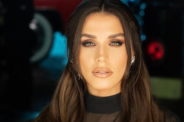 Ιουλία Καλλιμάνη