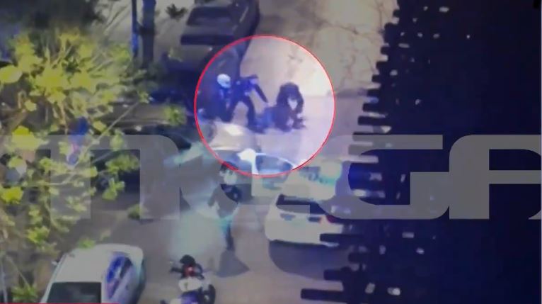 Αθήνα: Η στιγμή της σύλληψης 27χρονου έπειτα από κινηματογραφική καταδίωξη – Οδηγούσε μεθυσμένος και χωρίς δίπλωμα