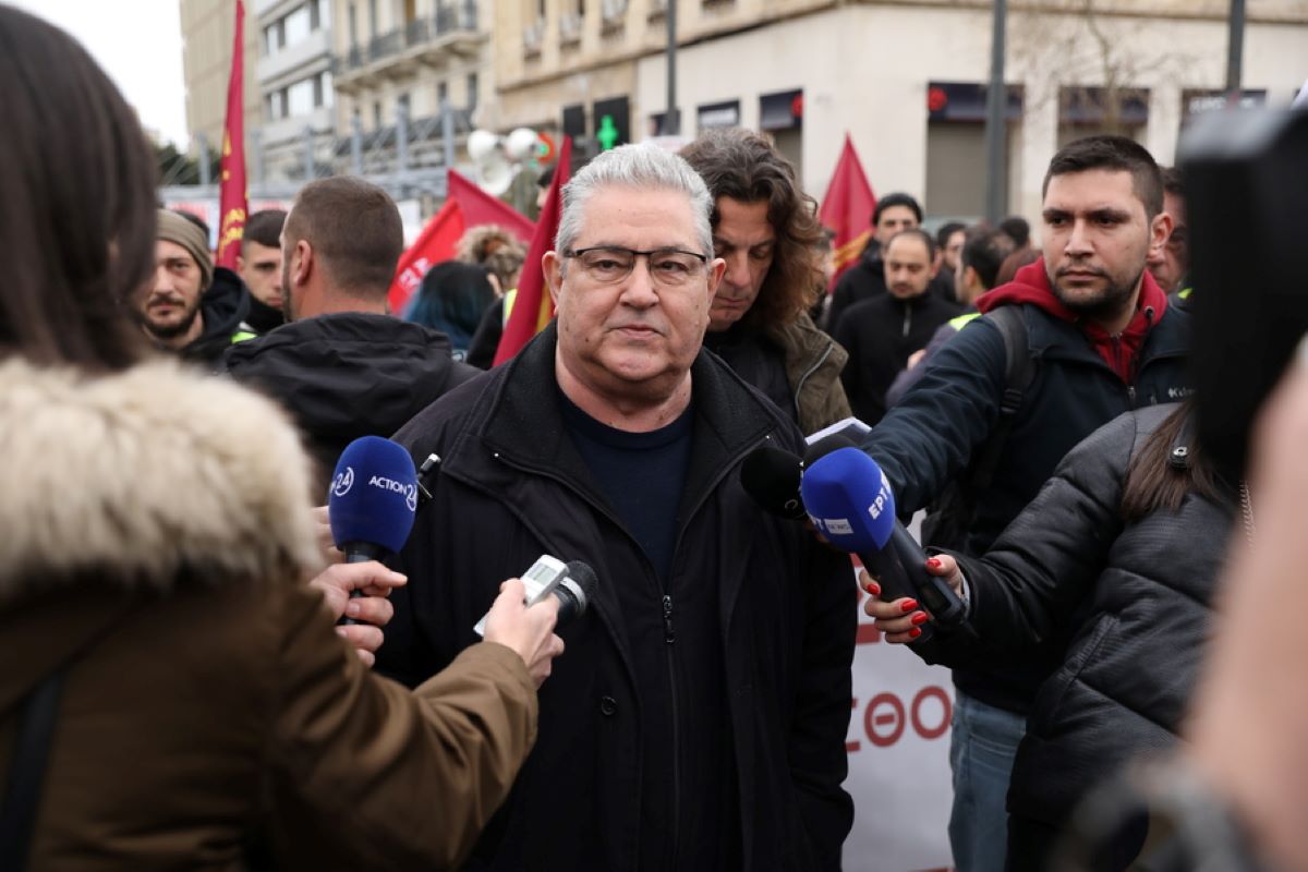 Δημήτρης Κουτσούμπας