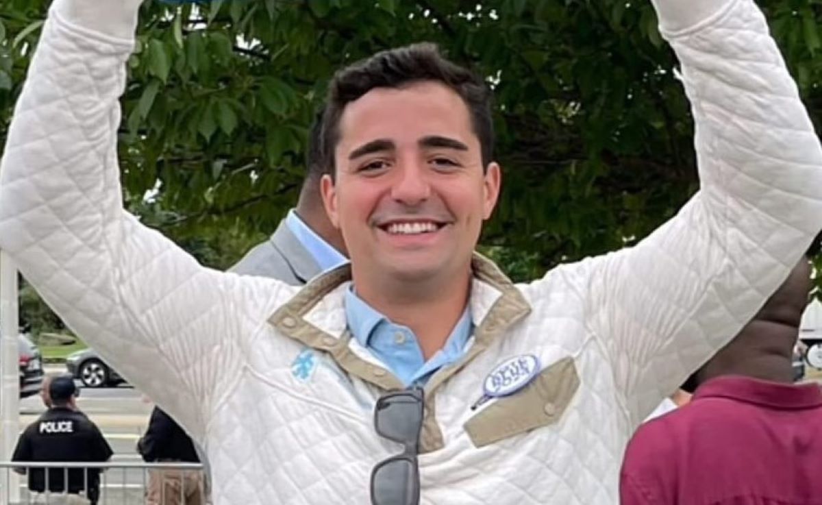 Πέτρος Κρομμύδας