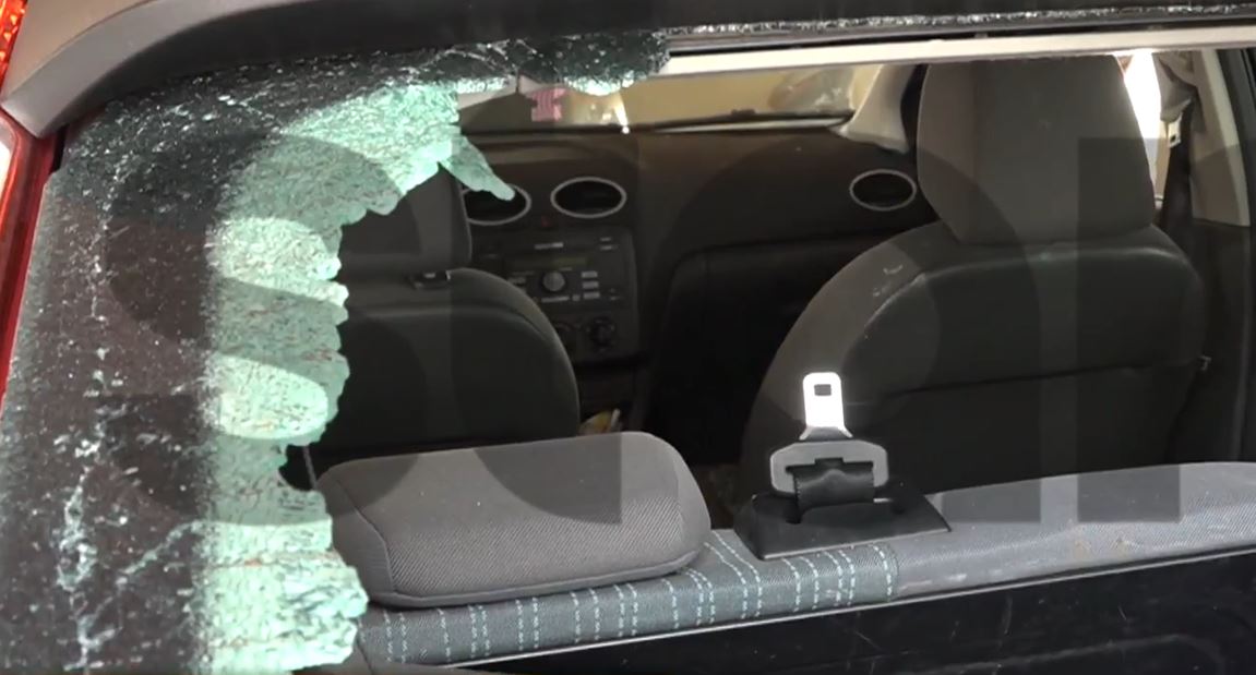 Μενίδι: Κινηματογραφική ληστεία εις βάρος γυναίκας οδηγού – «Βγήκαν δύο με λοστό και της έσπασαν το τζάμι μπροστά και πίσω»