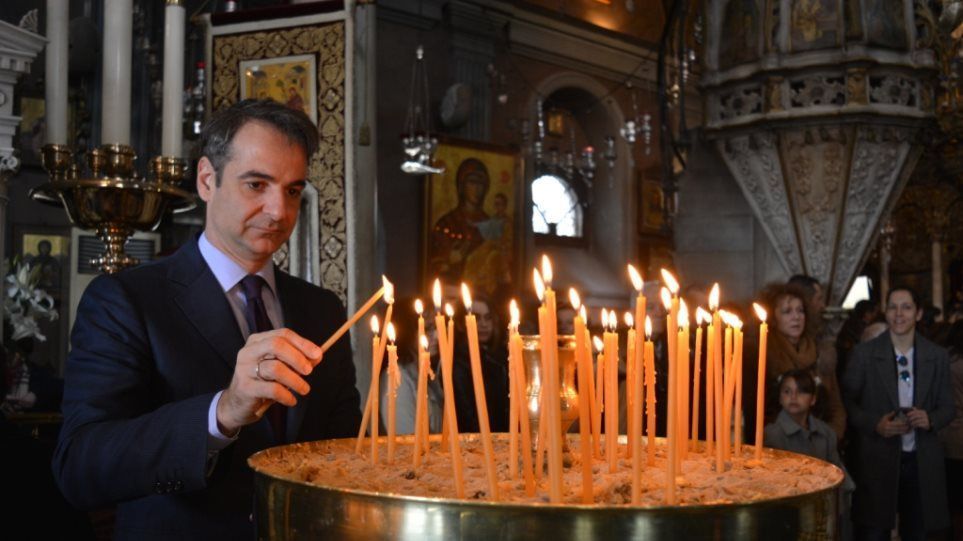 Πάσχα 2025: Στην Τήνο ο Κυριάκος Μητσοτάκης – Πού θα περάσουν τις γιορτές ο Πρόεδρος της Δημοκρατίας και οι αρχηγοί των κομμάτων