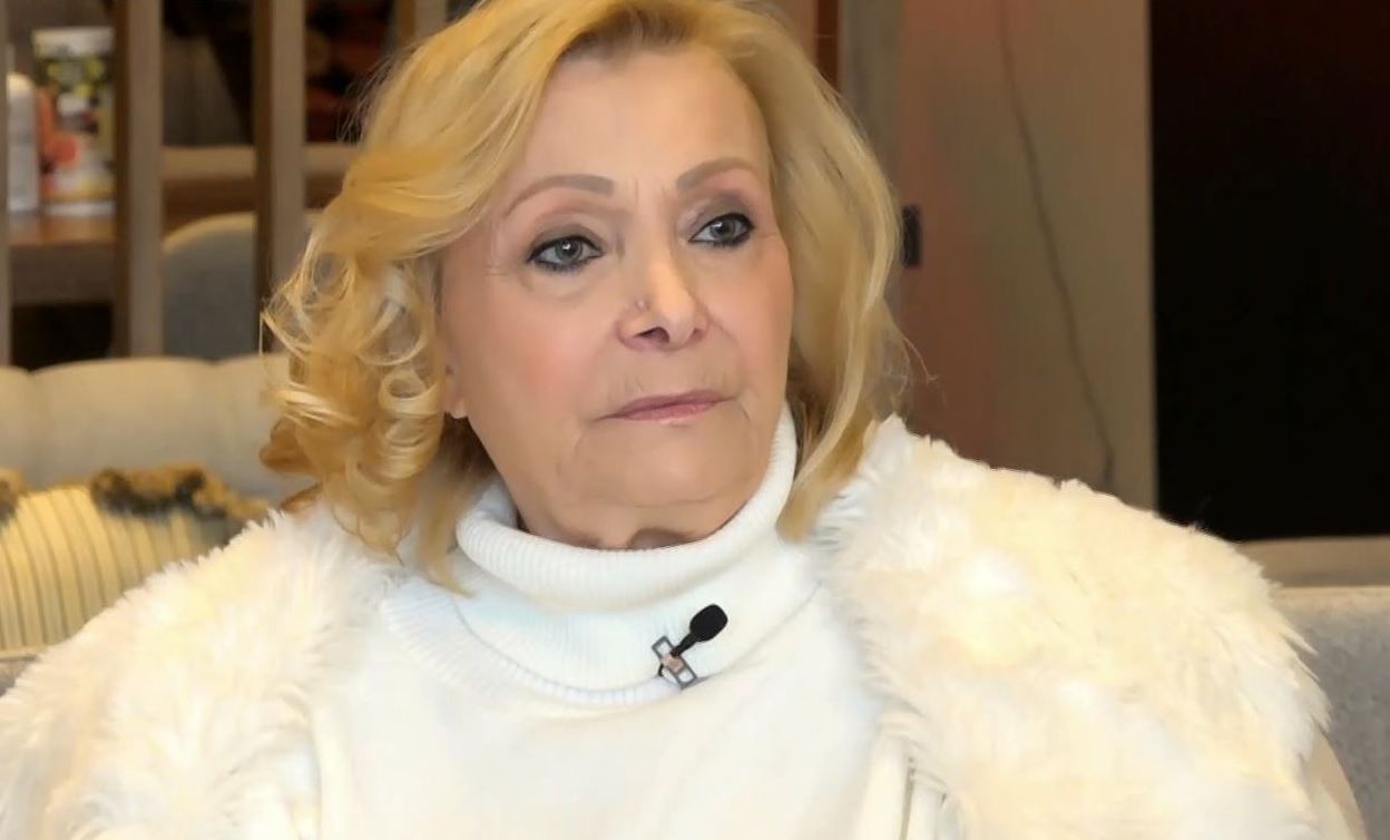 Νέλλη Γκίνη