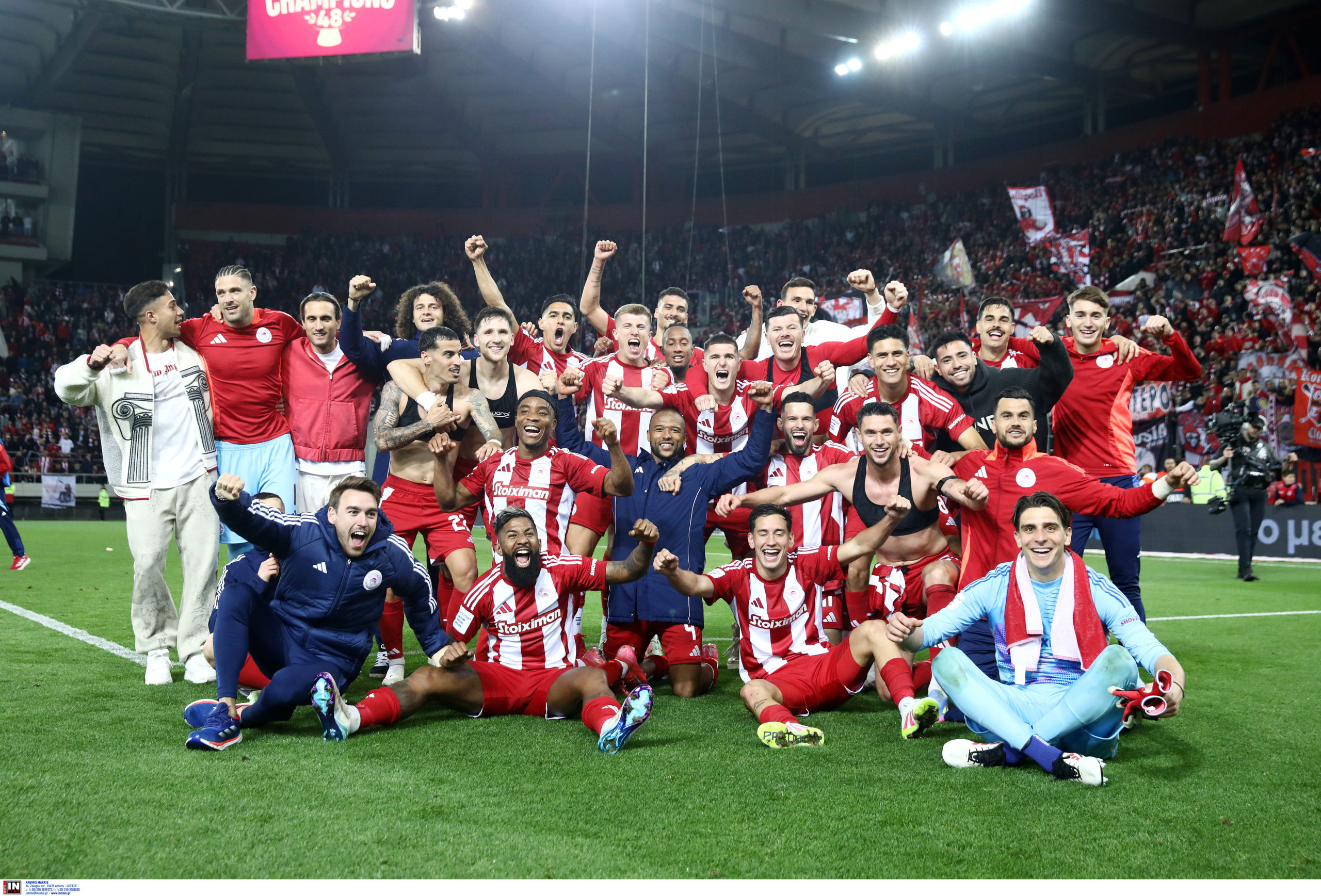 Ολυμπιακός – ΑΕΚ 1-0: Οι ερυθρόλευκοι πήραν το ντέρμπι και πανηγυρίζουν το 48ο πρωτάθλημα στην ιστορία τους