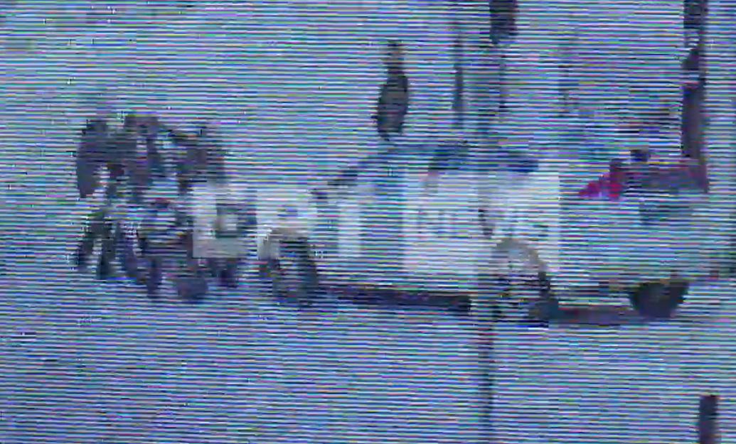 Θεσσαλονίκη: Καρέ καρέ η στιγμή της παράσυρσης αστυνομικού από 37χρονη οδηγό 