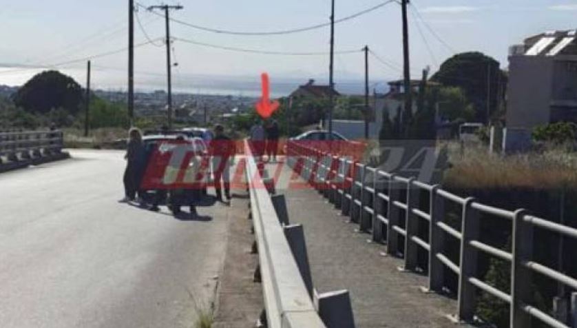 Πάτρα: Άνδρας απειλούσε να πέσει από γέφυρα – Έβγαλε τα παπούτσια του και τα πέταξε στο κενό 