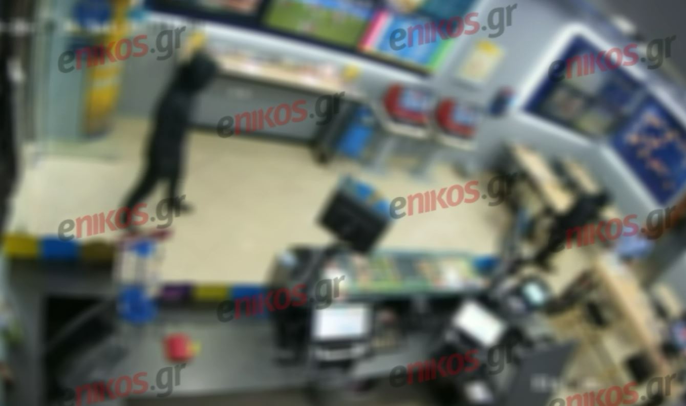 Θεσσαλονίκη: Βίντεο ντοκουμέντα από τη δράση συμμορίας που διέπραττε ληστείες – Απειλούσαν υπαλλήλους καταστημάτων με όπλα 