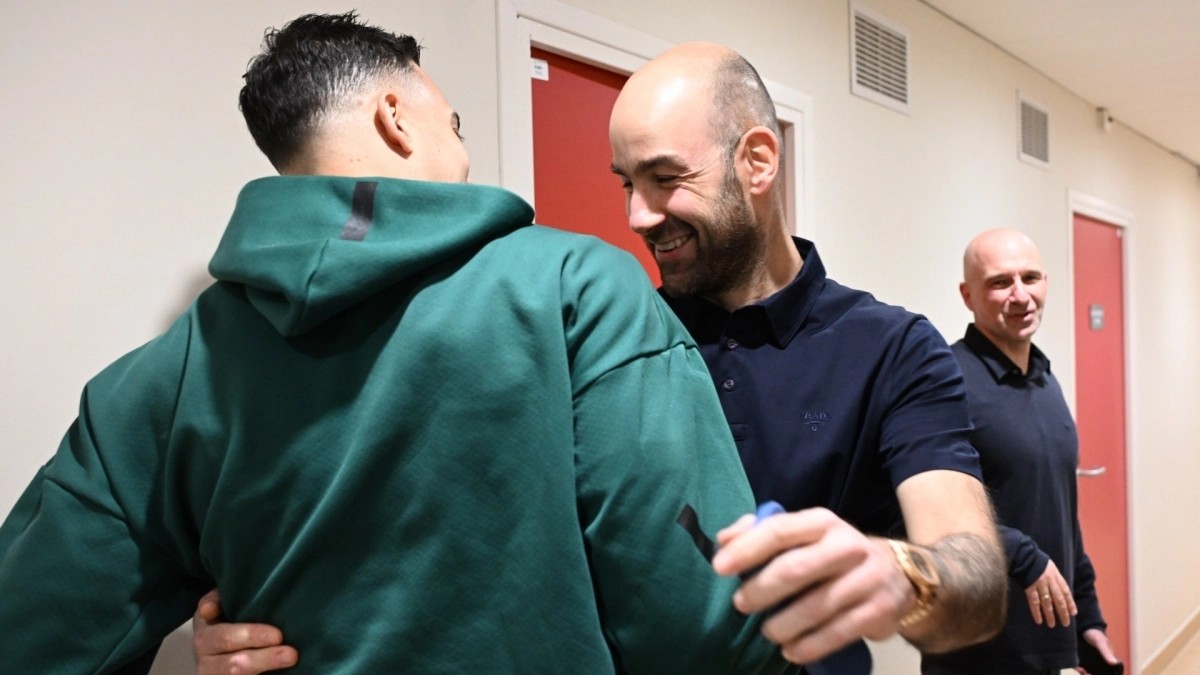 Βασίλης Σπανούλης – Κώστας Σλούκας: Η αγκαλιά πριν από την αναμέτρηση Μονακό-Παναθηναϊκός