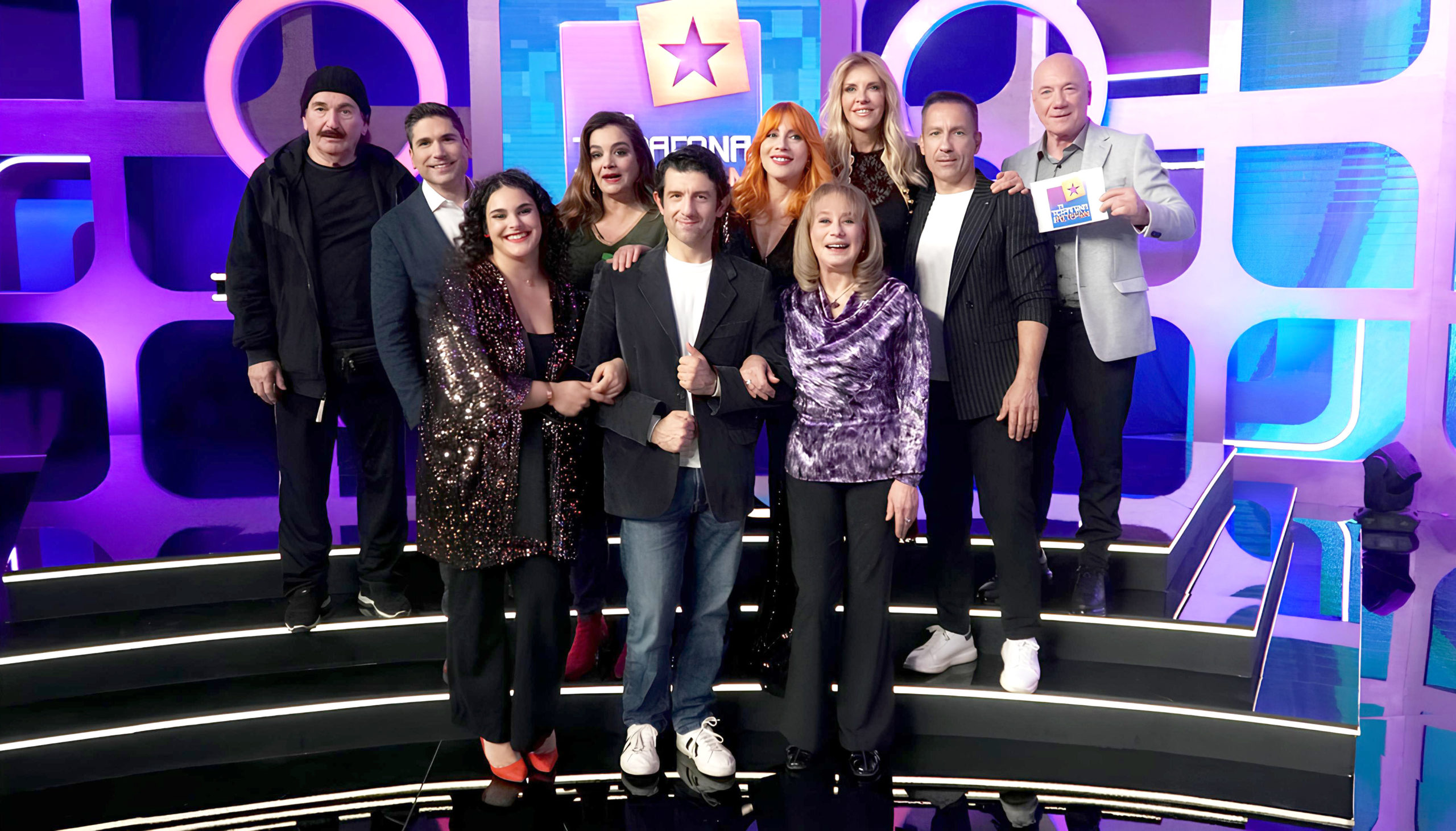 «Τα τετράγωνα των αστέρων» με την Σμαράγδα Καρύδη: Γέλιο, ανατροπές και πολύ κέφι σε ακόμα ένα απολαυστικό επεισόδιο