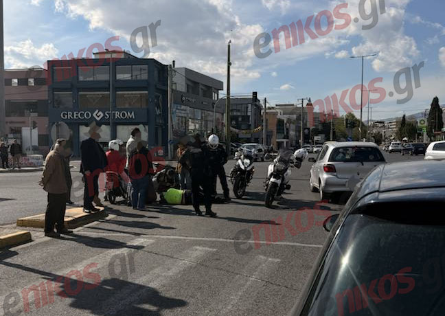 Τροχαίο στο Μαρούσι: Αυτοκίνητο συγκρούστηκε με ποδήλατο, ένας τραυματίας – ΦΩΤΟ αναγνώστη