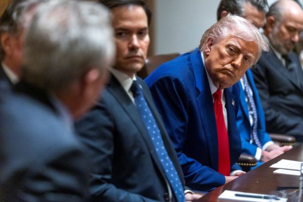 Ντόναλντ Τραμπ υπουργικό συμβούλιο