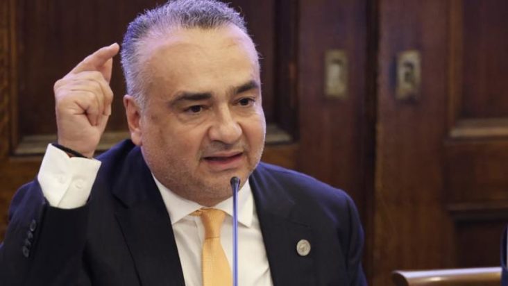 Δημήτρης Βερβεσός