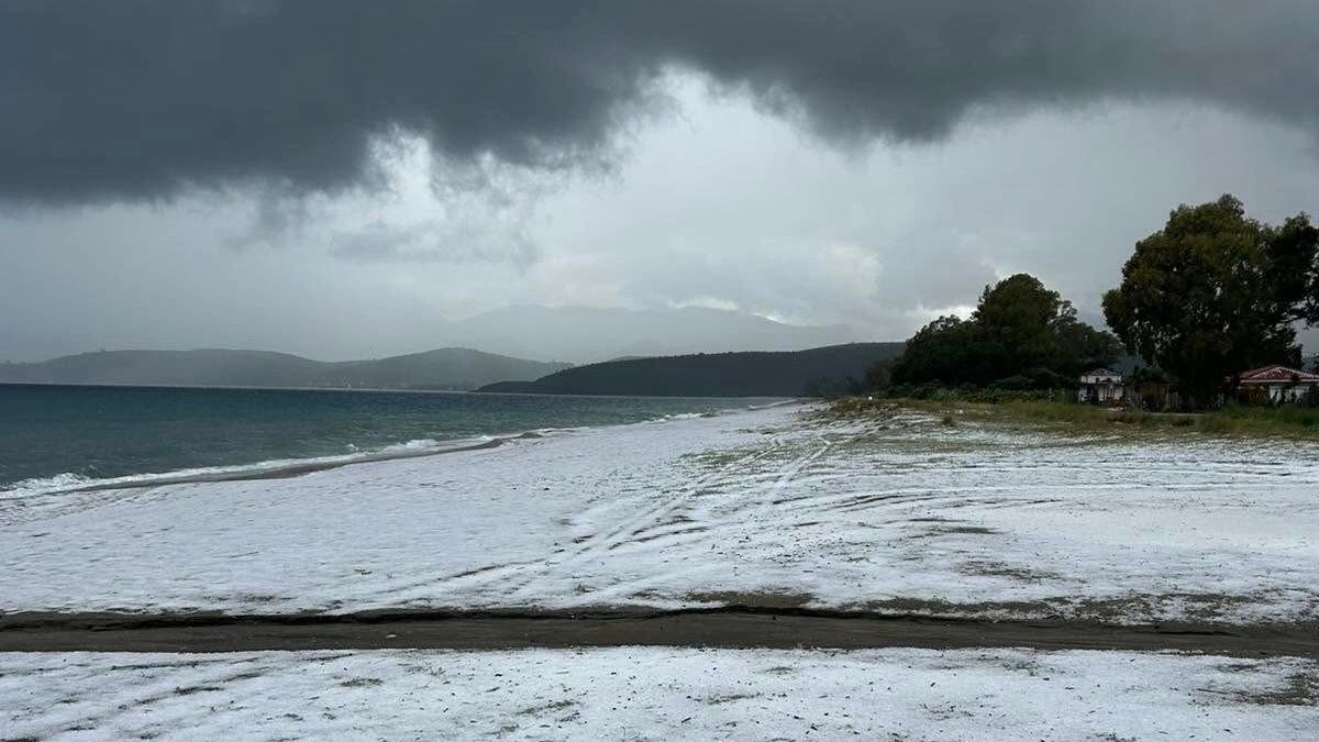 Έντονη χαλαζόπτωση «έντυσε» στα λευκά το Γύθειο – ΦΩΤΟ