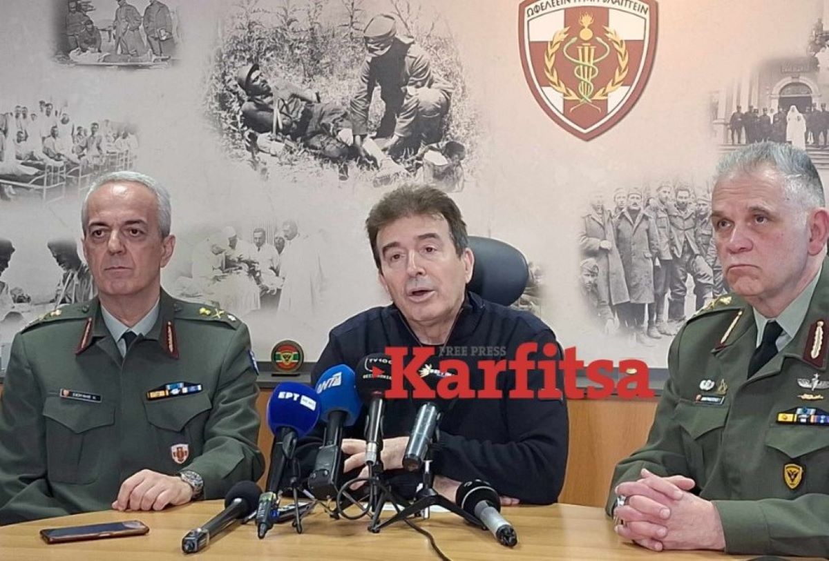 Θεσσαλονίκη: Ο Μιχάλης Χρυσοχοΐδης επισκέφθηκε στο νοσοκομείο την 46χρονη αστυνομικό