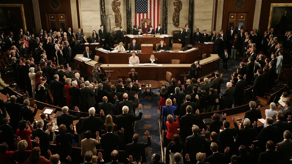 Διχασμένη η Γερουσία των ΗΠΑ: Αποτυχημένη η προσπάθεια άρσης των δασμών του Ντόναλντ Τραμπ