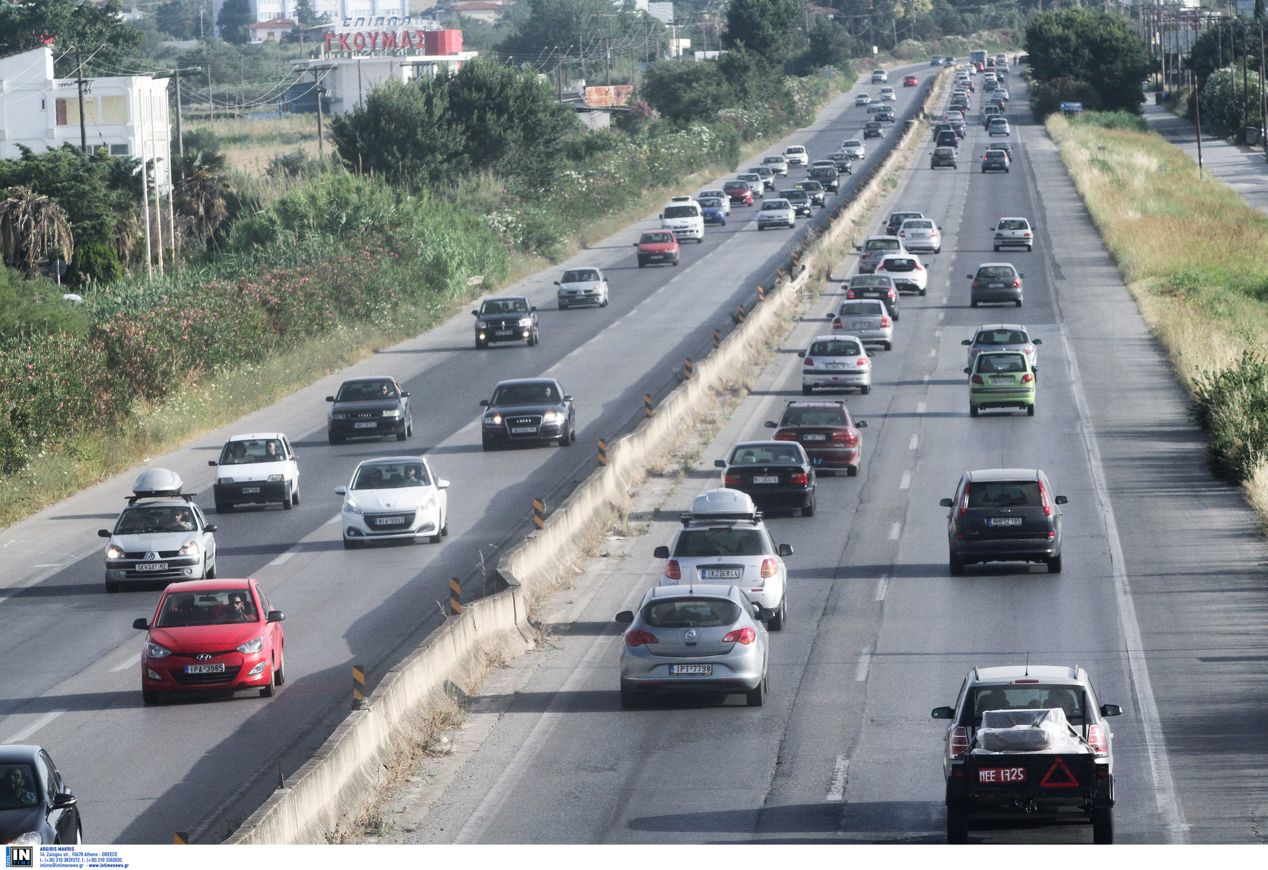 Θεσσαλονίκη: Καραμπόλα έξι οχημάτων «γονάτισε» τον Περιφερειακό – Ουρά χιλιομέτρων προς ανατολικά