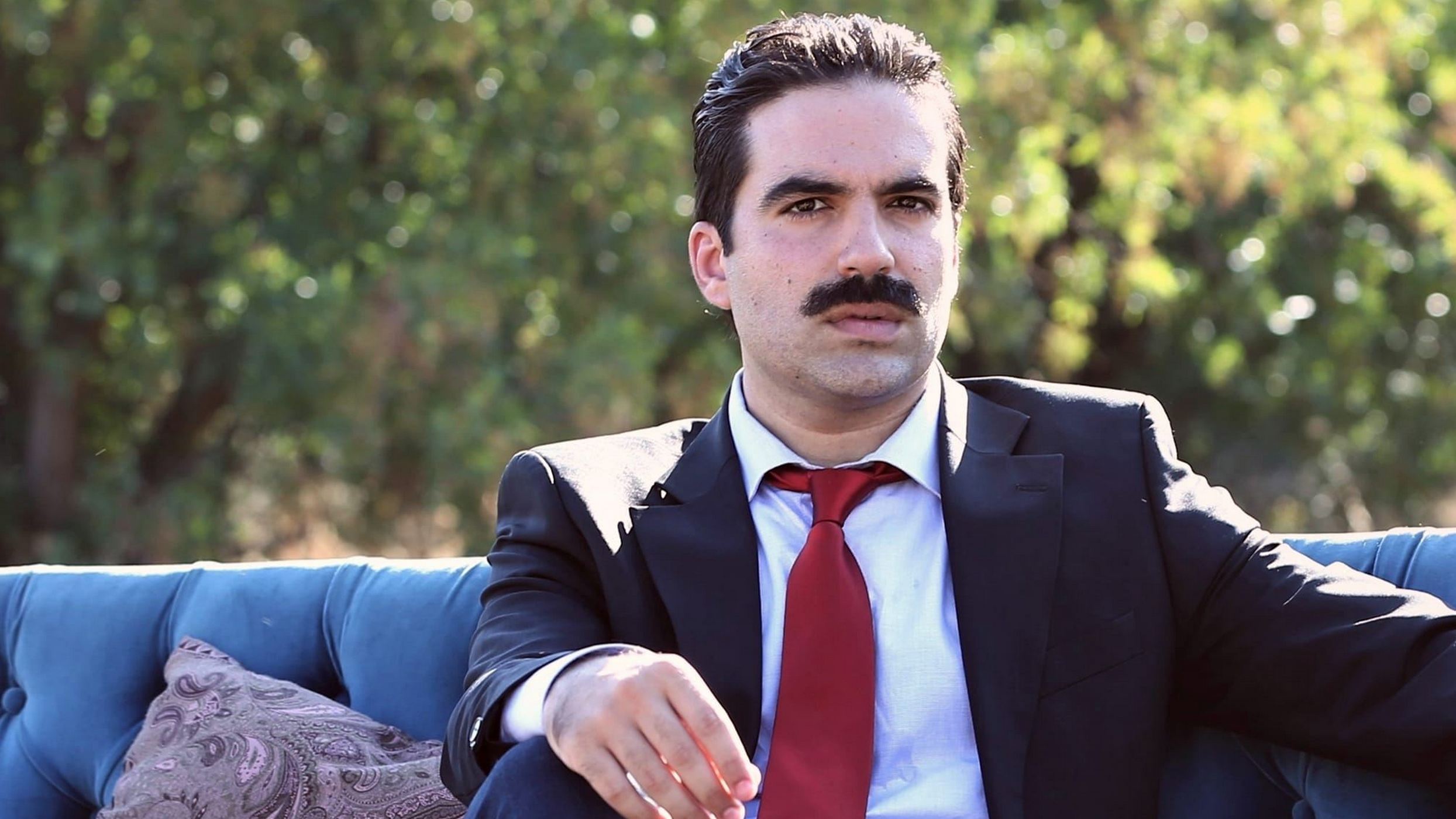 Γιωργής Τσουρής για την σχέση με την σύζυγό του: «Πολλές φορές “τρώω ξύλο και δίνω ξύλο”»