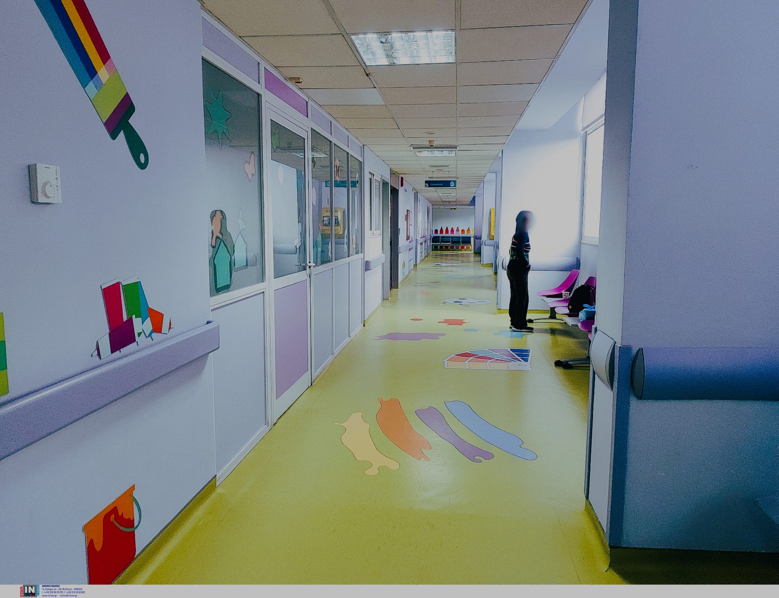 Γιορτή της Μητέρας: Νοσηλεύτριες και μαίες σε ρόλο μάνας για τα δεκάδες «εγκαταλελειμμένα» παιδιά στα νοσοκομεία