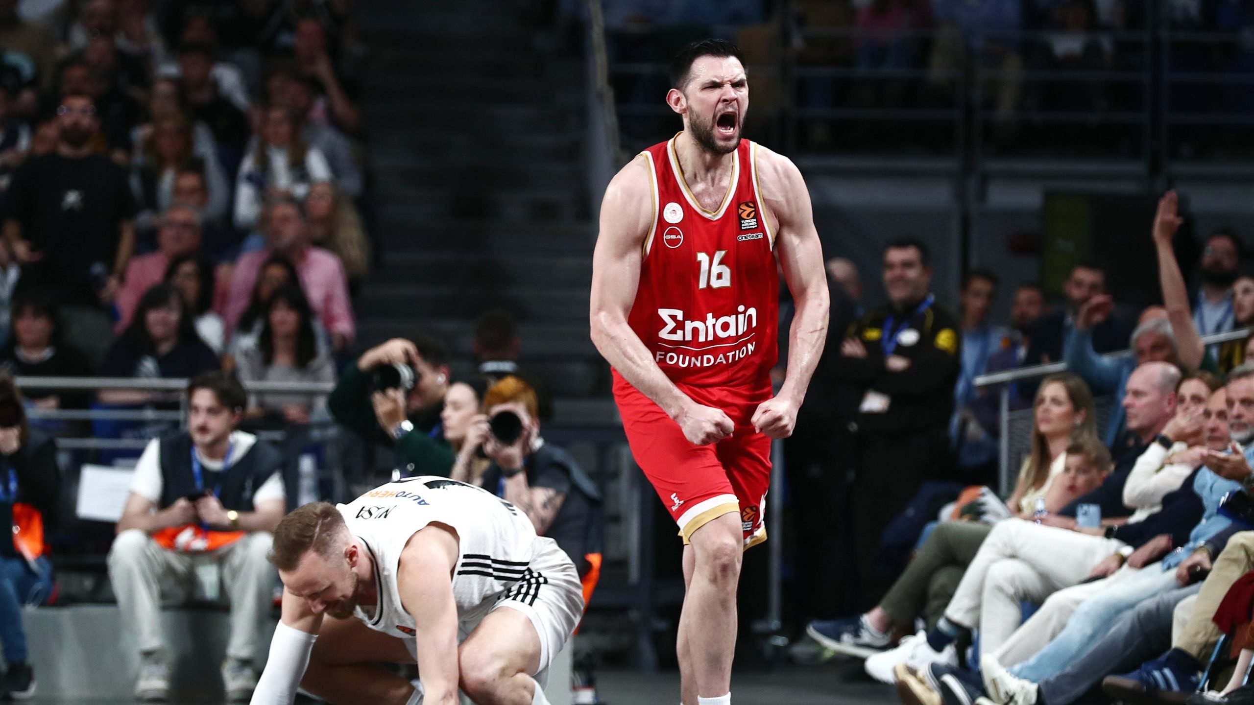 Ρεάλ Μαδρίτης – Ολυμπιακός 84-86: Στο Final Four του Άμπου Ντάμπι οι «ερυθρόλευκοι»