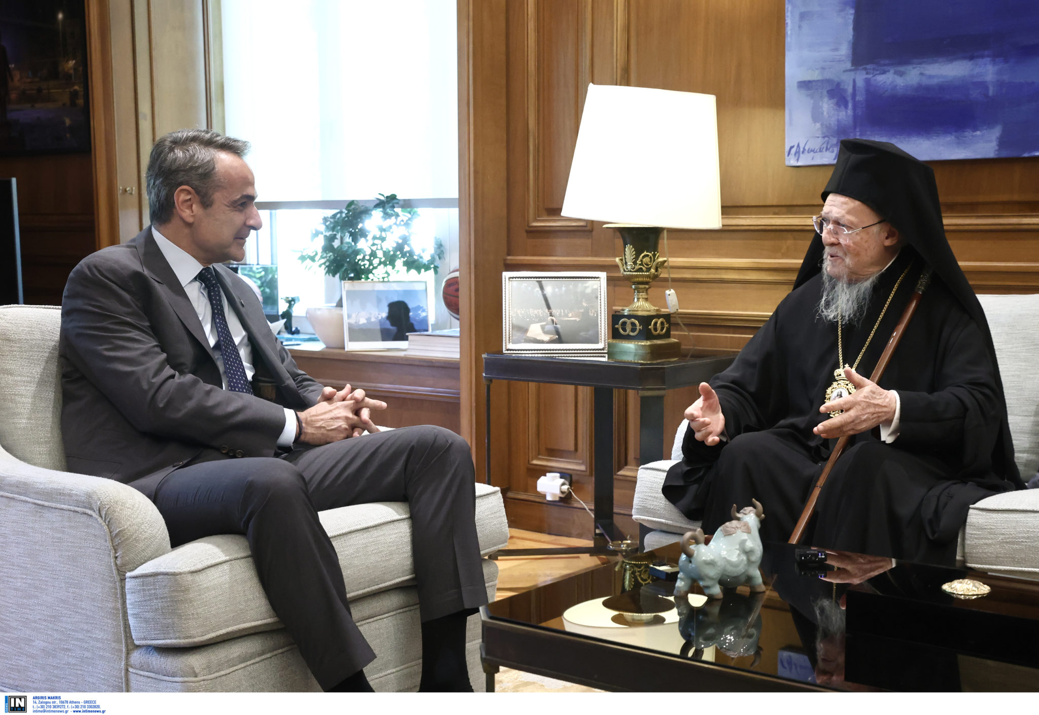 Ο διάλογος του Πρωθυπουργού με τον Οικουμενικό Πατριάρχη Μητσοτάκης
