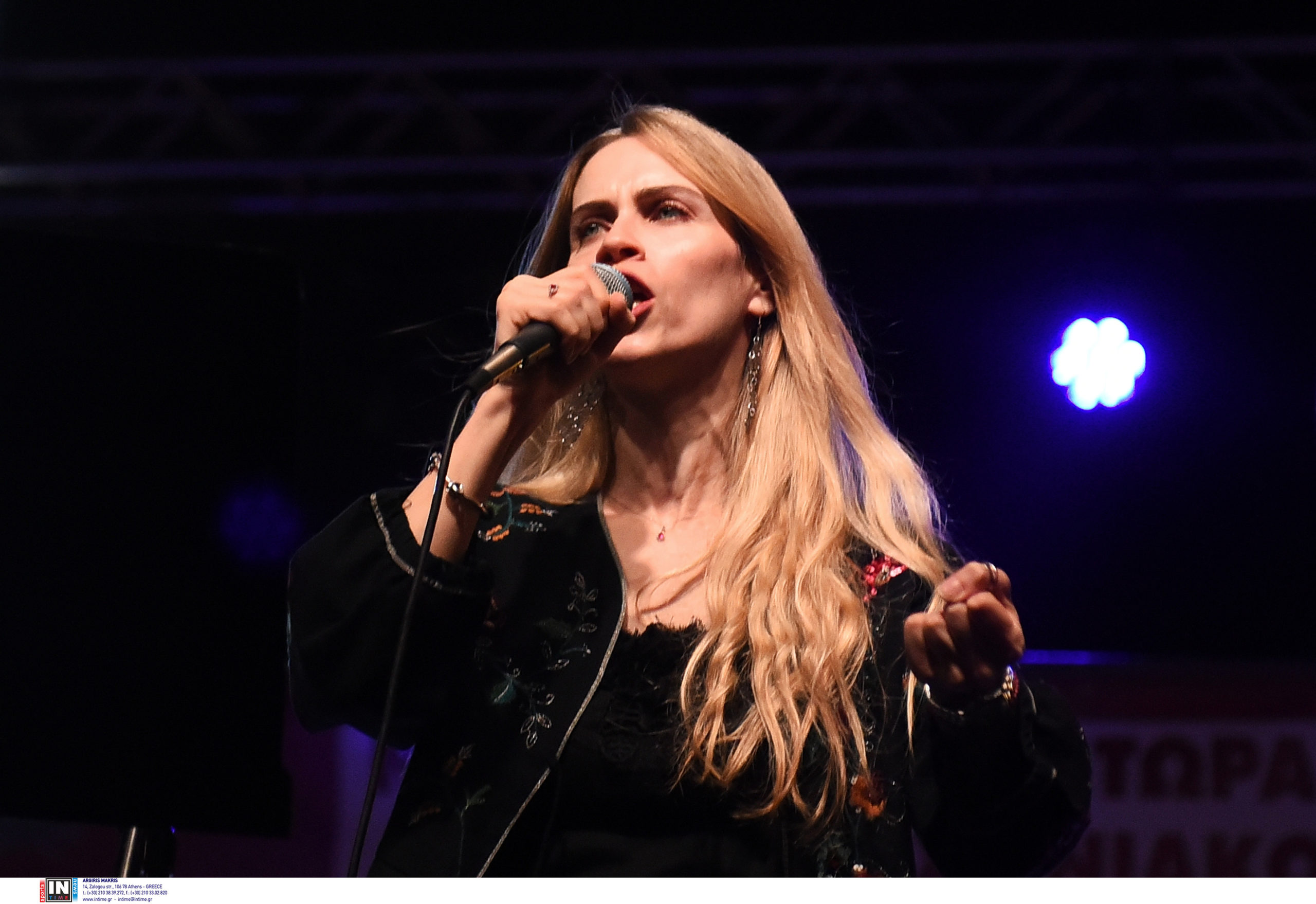 Συναυλία αλληλεγγύης στον Παλαιστινιακό λαό στο Σύνταγμα: «Είμαστε εδώ για να μπορέσουμε να κοιτάξουμε στα μάτια τα παιδιά μας»