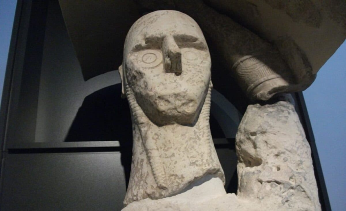 Ένας από τους γίγαντες του Μόντε Πράμα. Φωτογραφία: DedaloNur / Wikimedia Commons