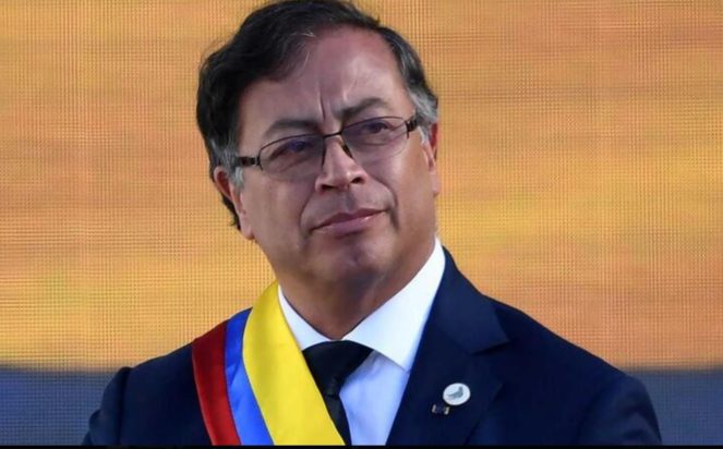 ΚΟΛΟΜΒΙΑ ΠΡΕΣΒΕΙΑ