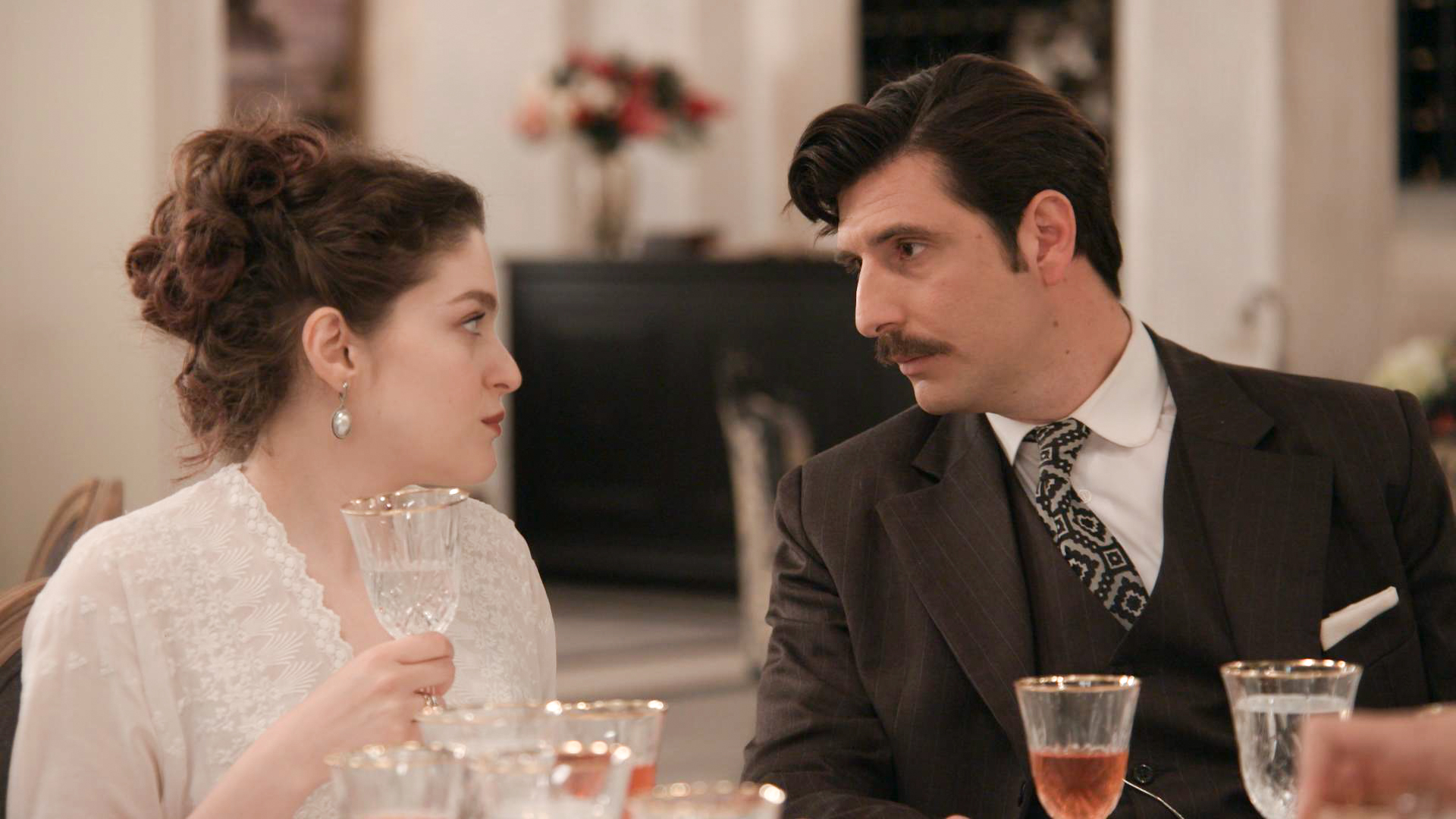 Τηλεθέαση (3/7): Φινάλε για το «Grand Hotel» με υψηλές «επιδόσεις» – Τα νούμερα της prime time σε γενικό και δυναμικό κοινό