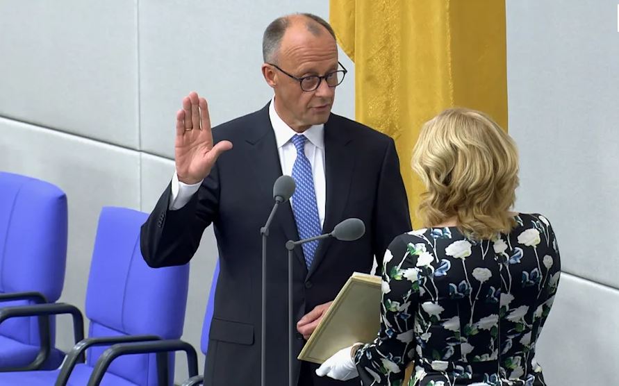 «Happy End» μετά την προδοσία στην Γερμανία: Τι δείχνει η προσωρινή αδυναμία της Βουλής να εκλέξει καγκελάριο – Οι προκλήσεις της επόμενης ημέρας