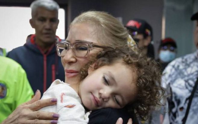 ΚΟΡΙΤΣΑΚΙ ΒΕΝΕΖΟΥΕΛΑ