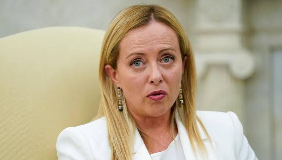 Συμφωνία ΕΕ – ΗΠΑ: «Να αναλύσουμε τις λεπτομέρειες» προτείνει η Τζόρτζια Μελόνι