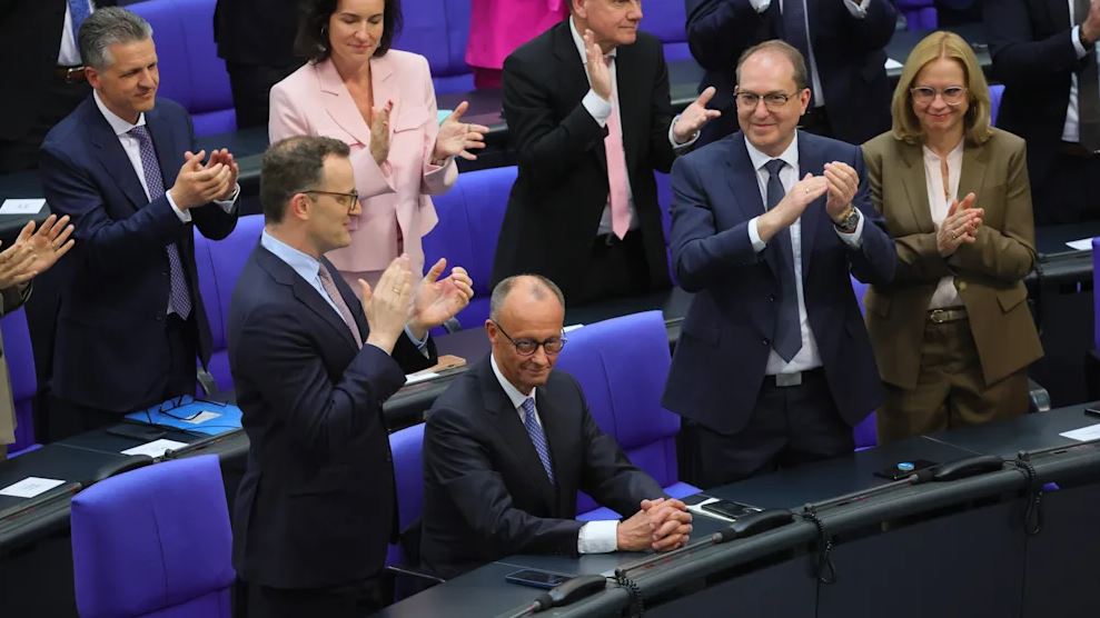 Γερμανία: Ο Μερτς εξελέγη νέος καγκελάριος με την δεύτερη ψηφοφορία – Τον ψήφισαν 325 βουλευτές