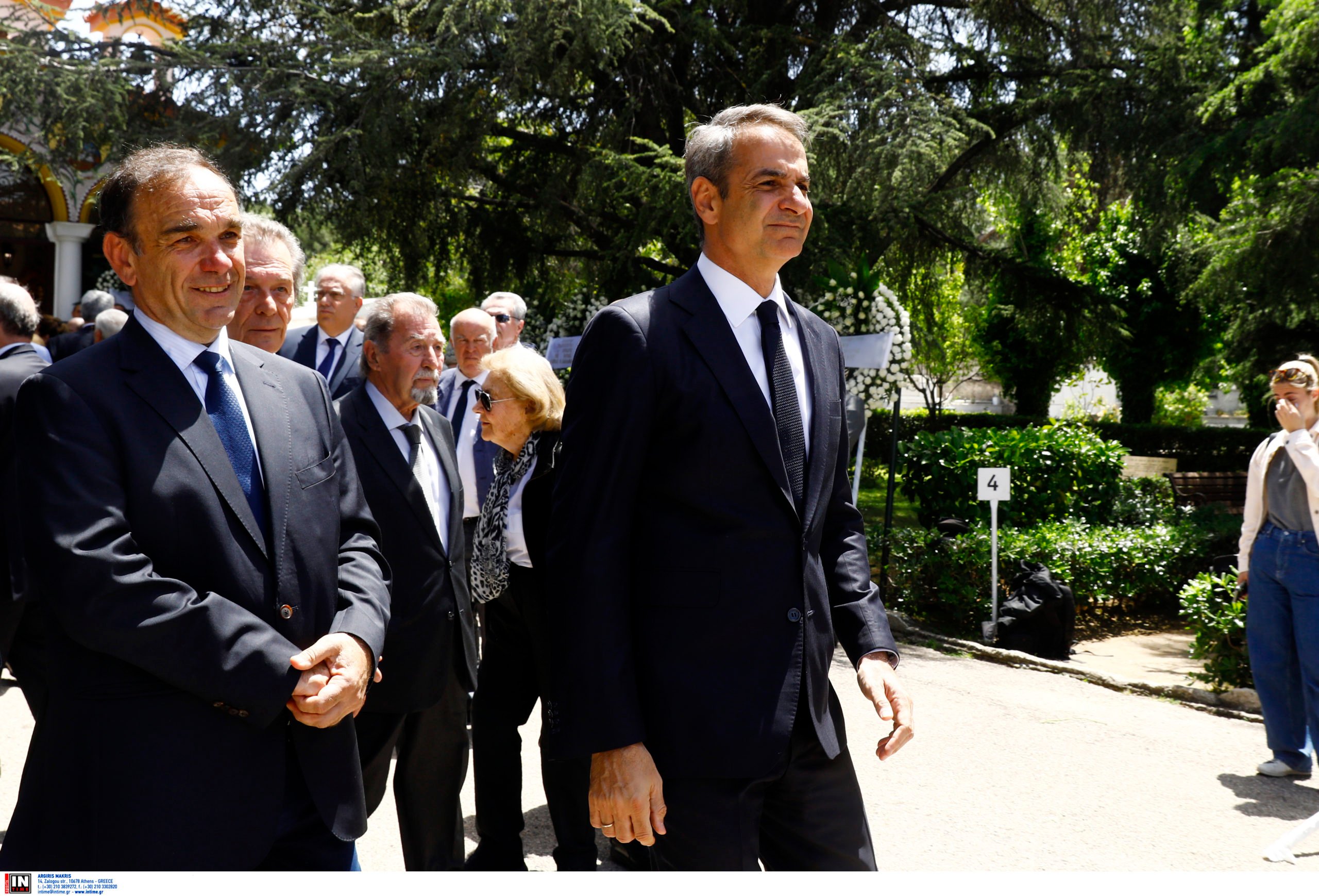 Πέτρος Μολυβιάτης,κηδεία