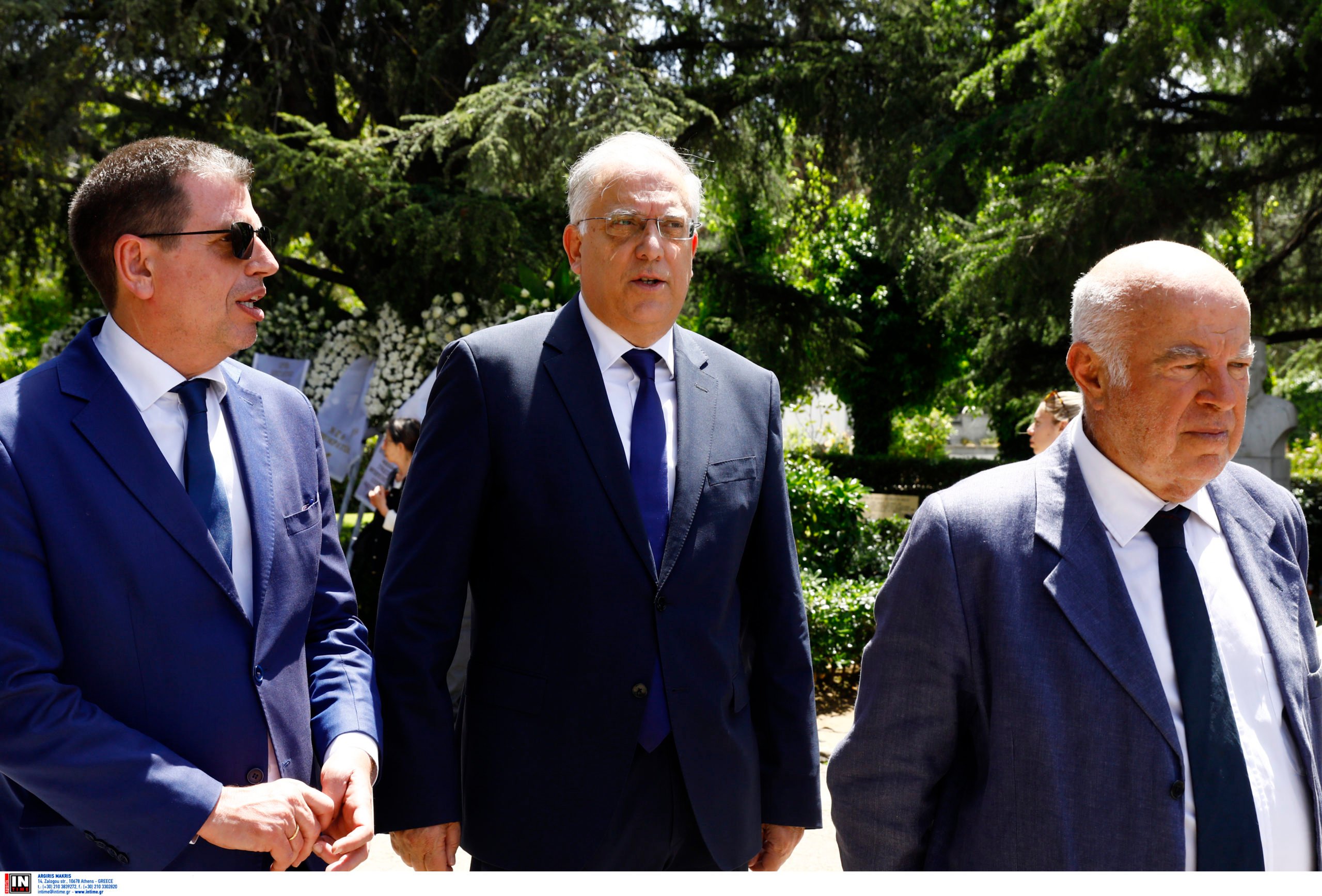 Πέτρος Μολυβιάτης,κηδεία