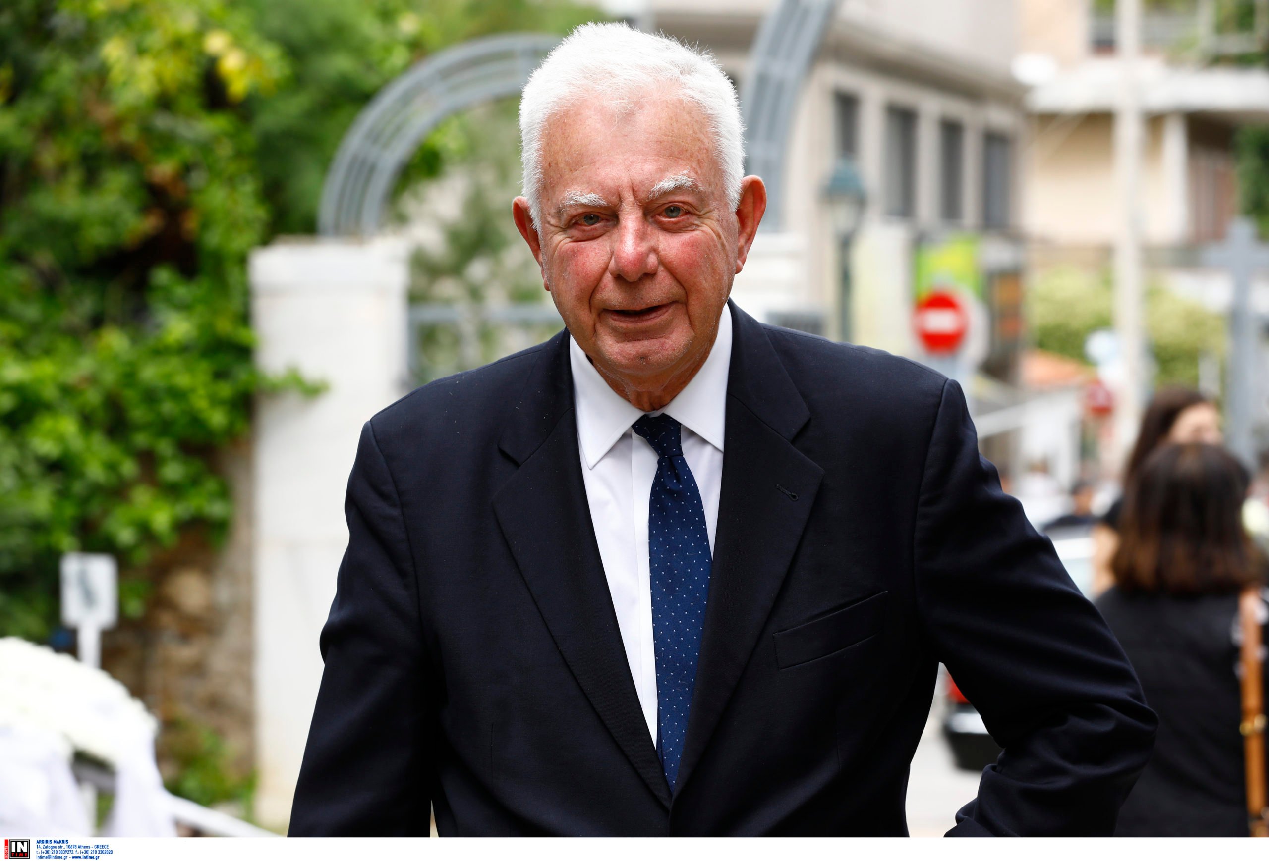 Πέτρος Μολυβιάτης,κηδεία