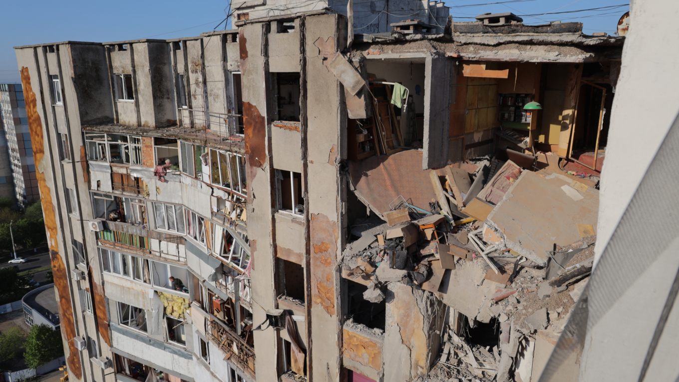 Η απάντηση του Πούτιν στη συμφωνία ΗΠΑ-Ουκρανίας για τα ορυκτά: Η Ρωσία χτυπά την Οδησσό με drones