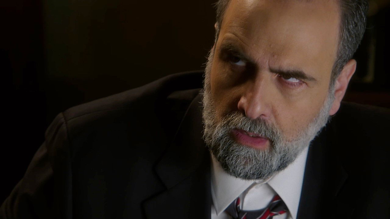 Άγιος Έρωτας: Ο Χάρης ανακοινώνει στον Μαρκόπουλο ότι χωρίζει τη Σοφία