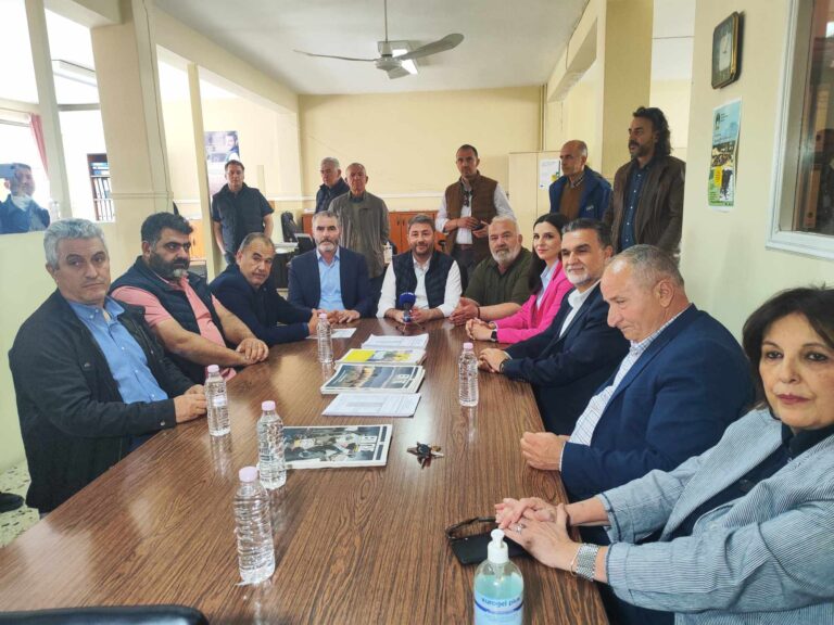 Ανδρουλάκης από Γρεβενά: Είμαστε στο χείλος του δημογραφικού γκρεμού – Να συνδέσουμε τον πρωτογενή τομέα, την μεταποίηση και τον τουρισμό