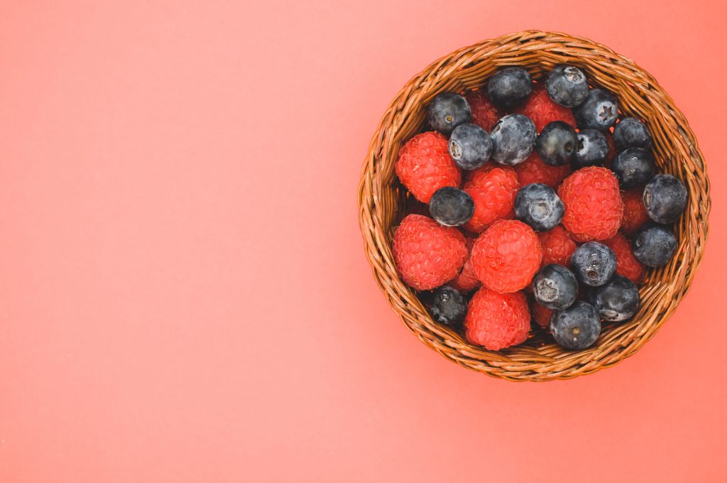 Άνοια: Αν τρώτε αυτό το φρούτο καθημερινά μειώνετε τον κίνδυνο κατά 28%, σύμφωνα με νέα έρευνα