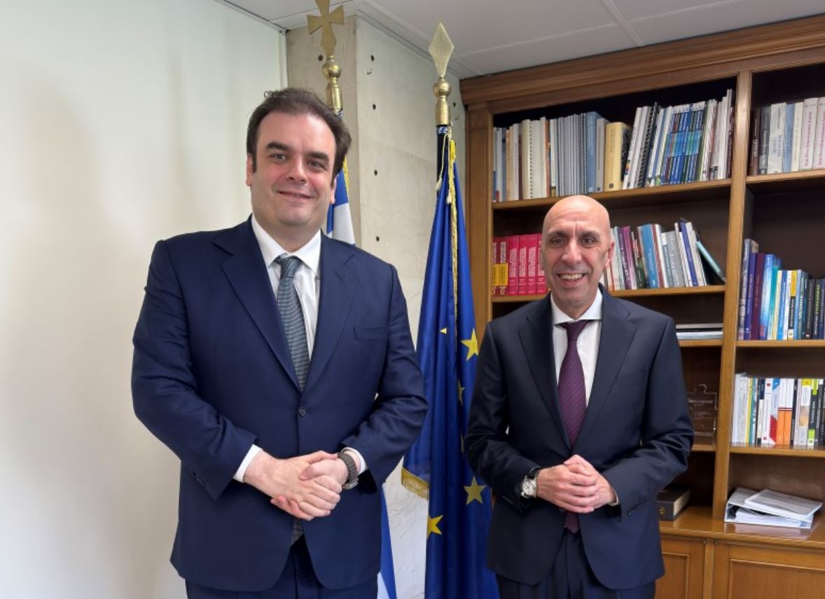 Κυριάκος Πιερρακάκης Γιάννης Μπρατάκος